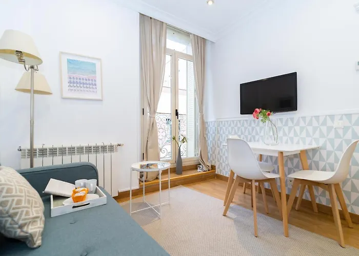 Apartment IV